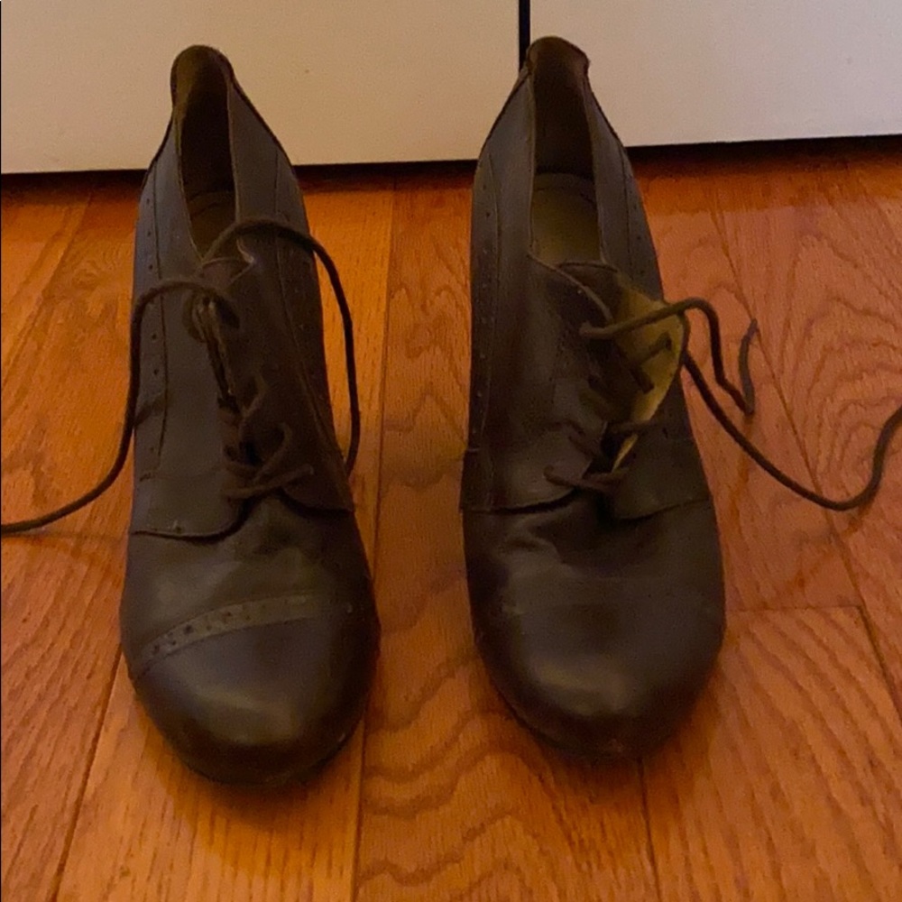 Nine West heels!